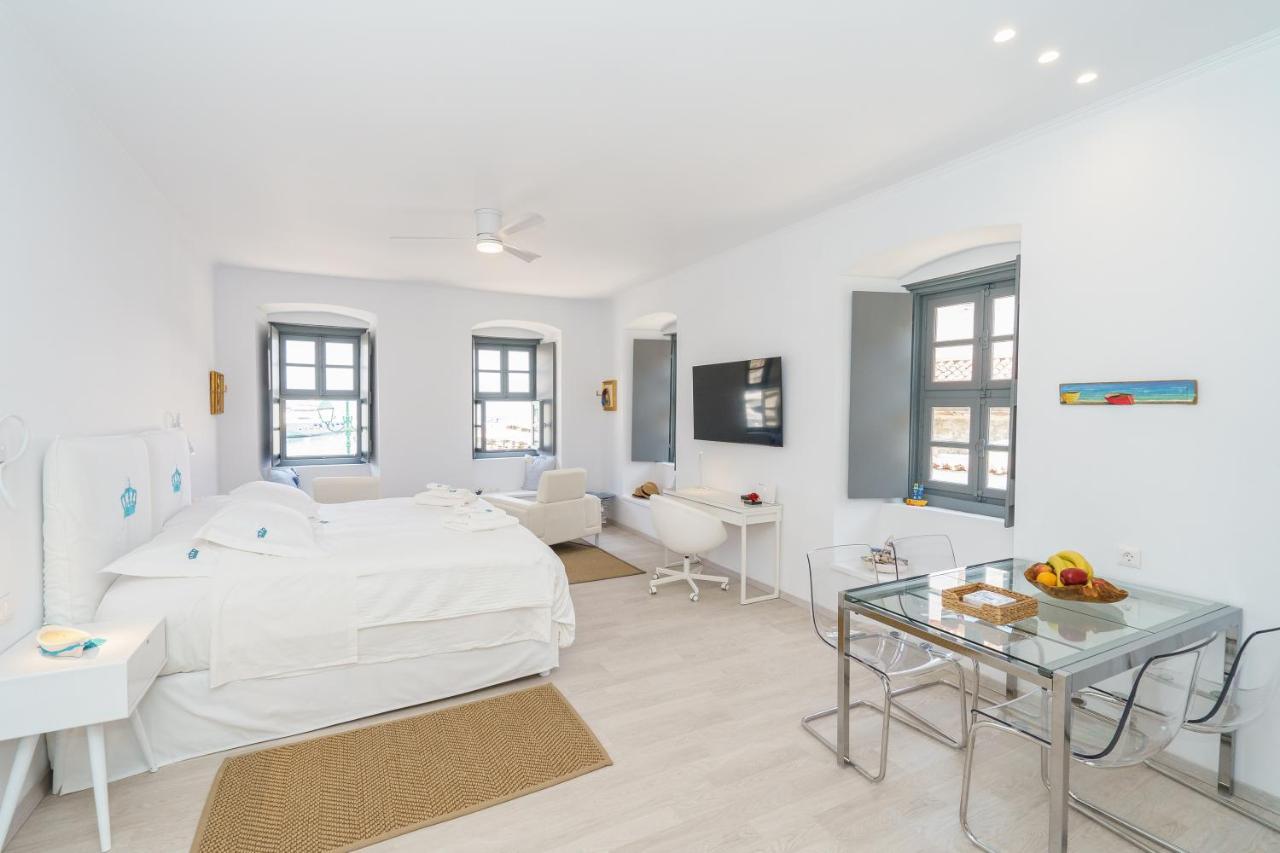 My Crown Suite, Hydra Port Esterno foto
